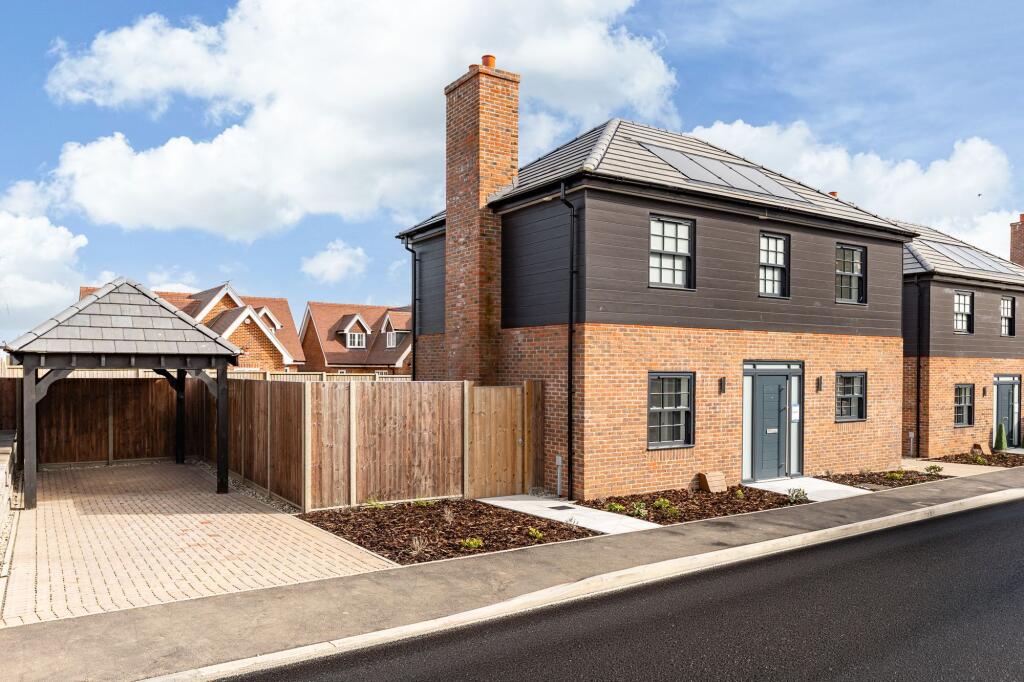 Main image of property: The Hawthorns, Fyfield, Ongar, Essex