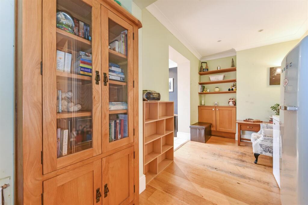 House in Fareham, Hampshire - More