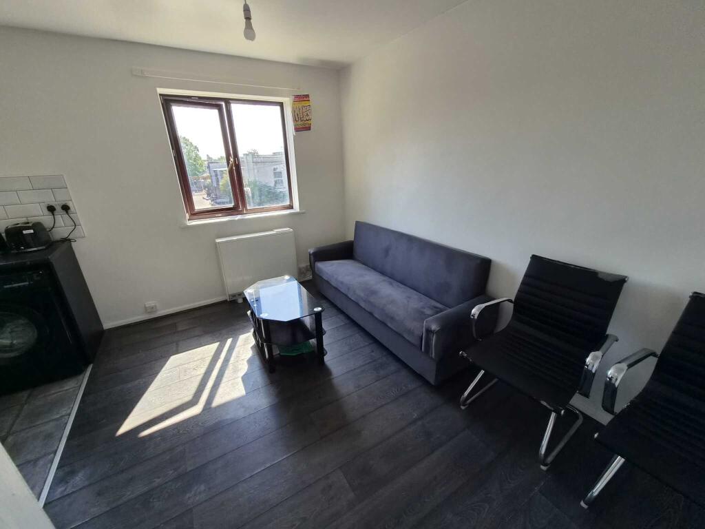 Beechwood Court, Sparkbrook photo 4