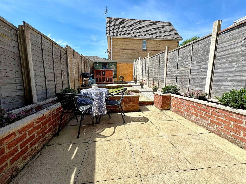 Saffron Way, Whiteley - View 2