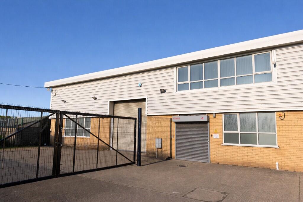 Main image of property: The Manor Grove Centre, Vicarage Farm Road, Peterborough, Cambridgeshire, PE1 5UH