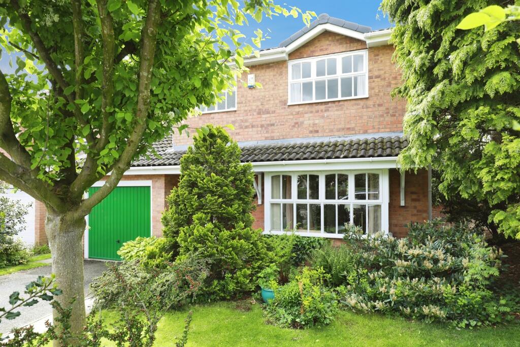 House in Lostock Gralam, Cheshire West and Chester - View 2