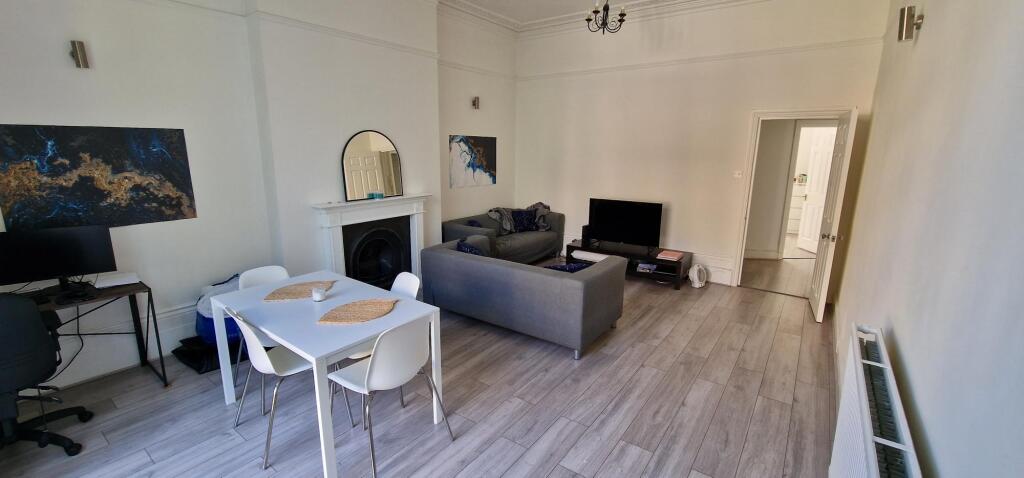 2 bedroom ground floor flat for rent