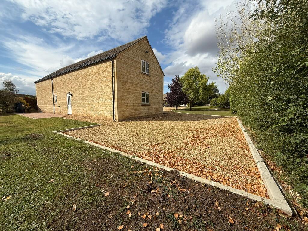 Main image of property: Stamford Rd, Toft, PE10