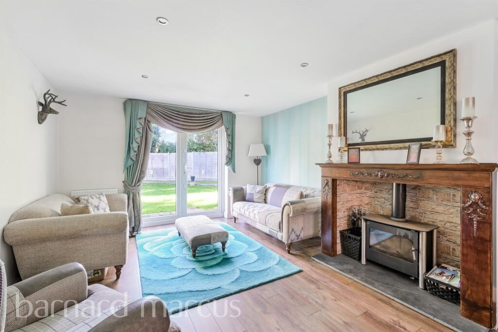 Ryelands Close, Caterham photo 4