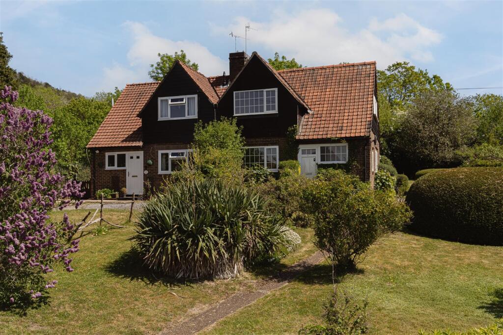 Main image of property: Reigate Road, Brockham