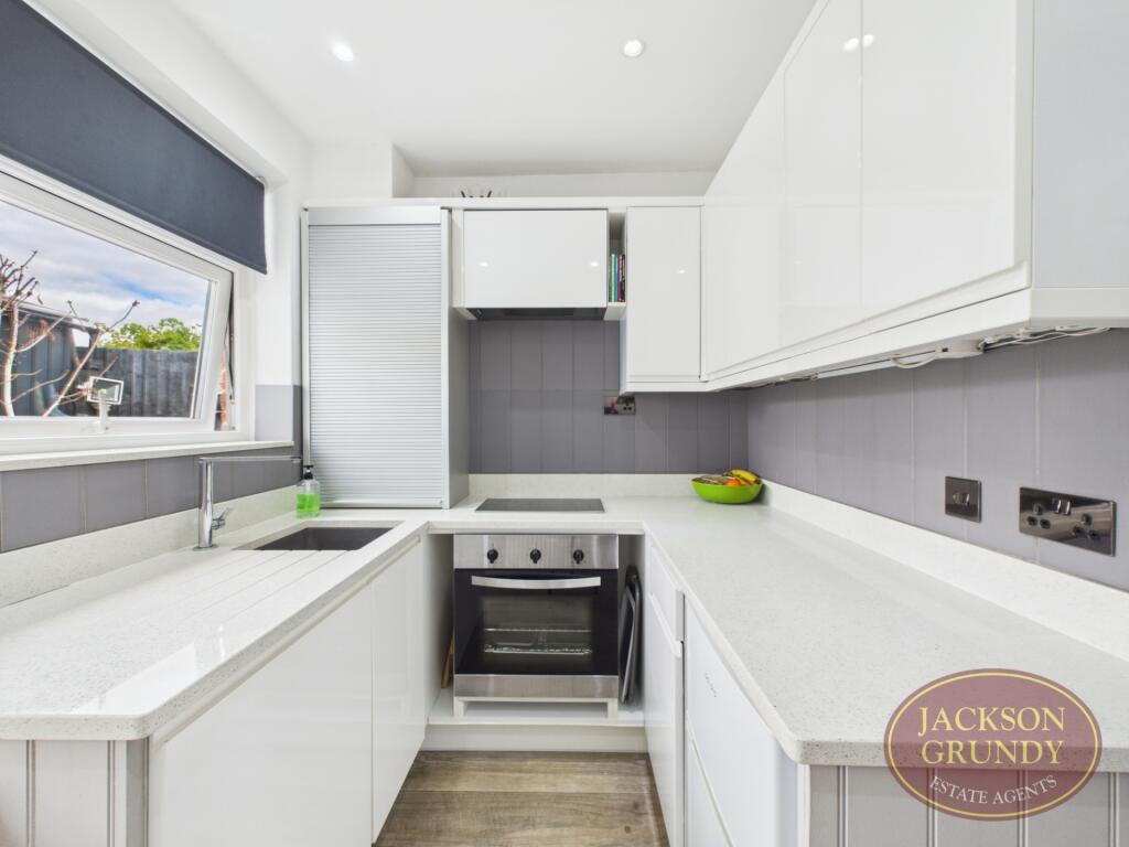 House in Northampton - View 5