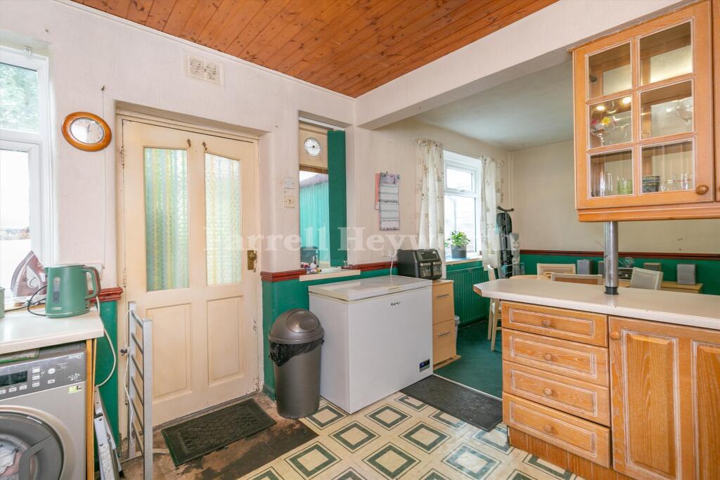 House in Preston - More
