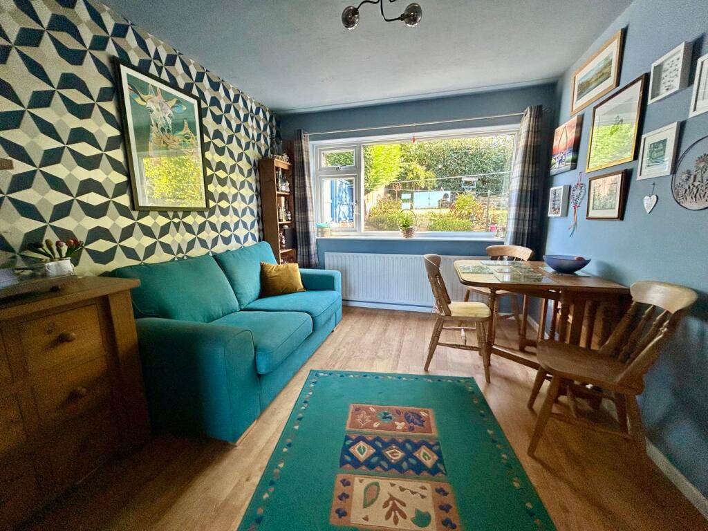 Canberra Drive, Cross Roads, Keighley, BD22 photo 3