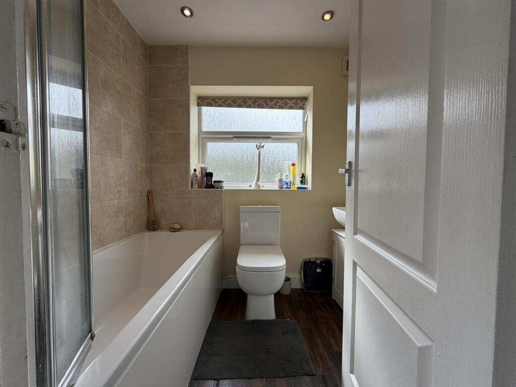 Additional image 14 of Glenhurst Avenue, Keighley