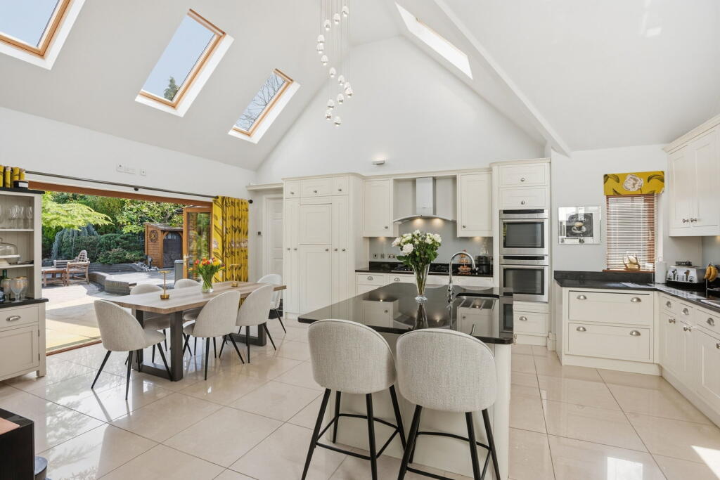 Additional image 10 of Earlsmere, Earlswood, Solihull, B94 6AJ