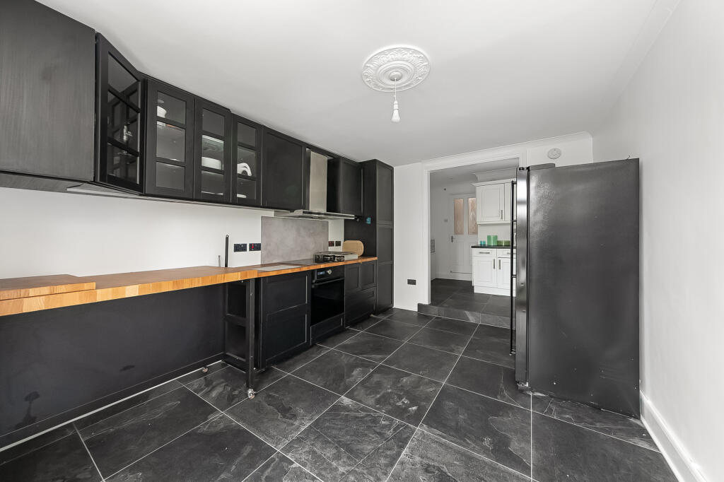 House in London, Royal Borough of Greenwich - View 3