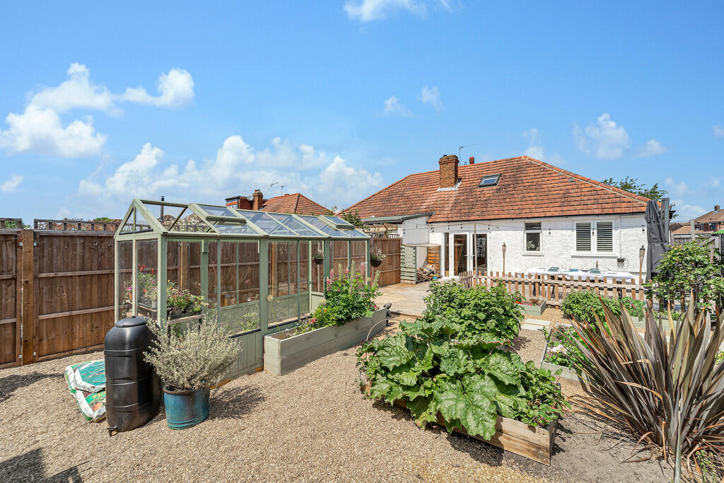 2-bed bungalow on Chalmers Road, Ashford, £435,000