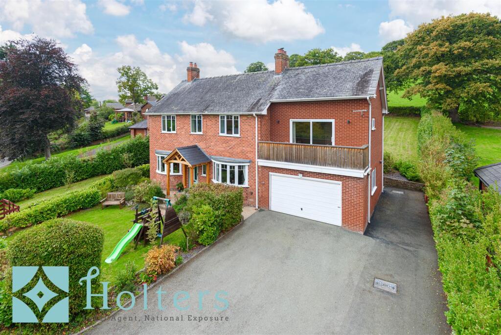 Main image of property: Heulfron, Bettws Cedewain