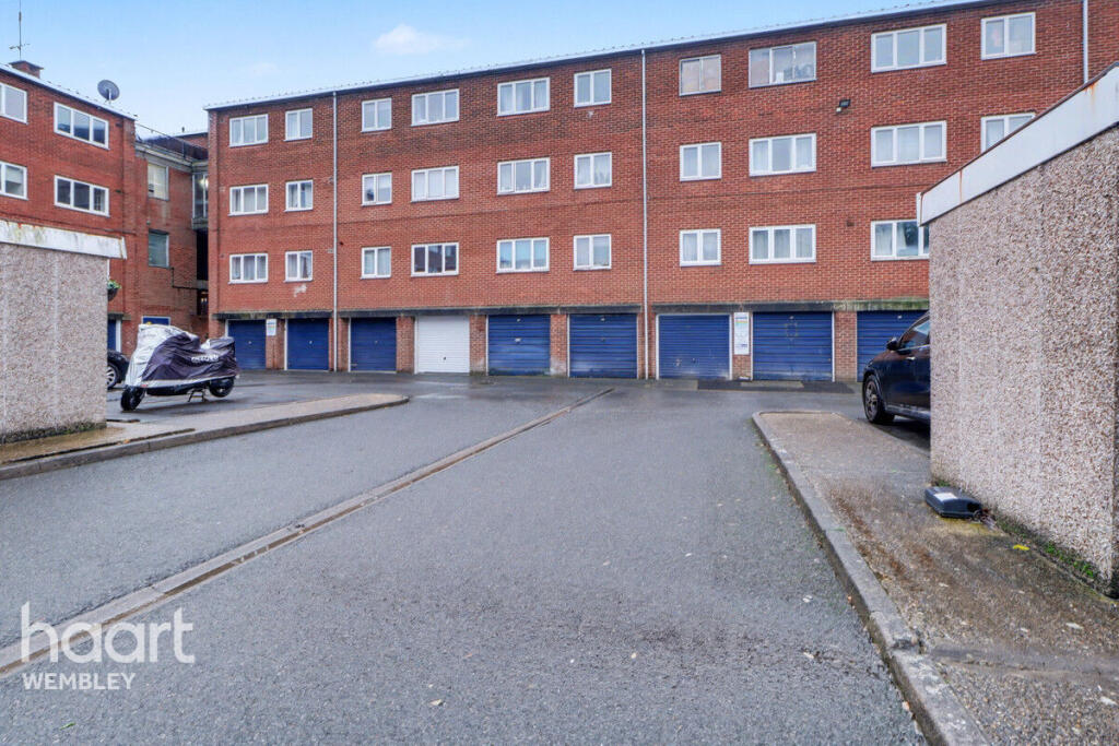 Main image of property: Shenley Road, BOREHAMWOOD