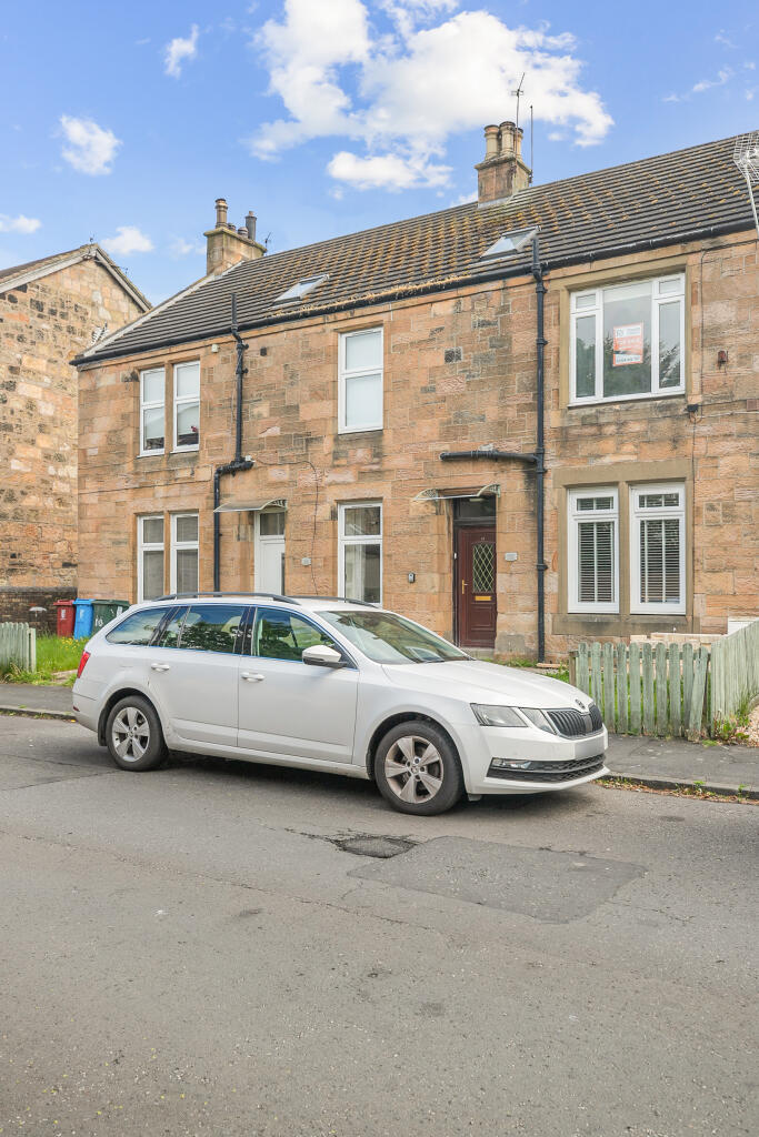 Main image of property: 14 Paris Street, Grangemouth, FK3