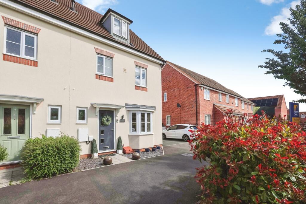 Main image of property: Sentinel Close, Worcester, Worcestershire, WR2