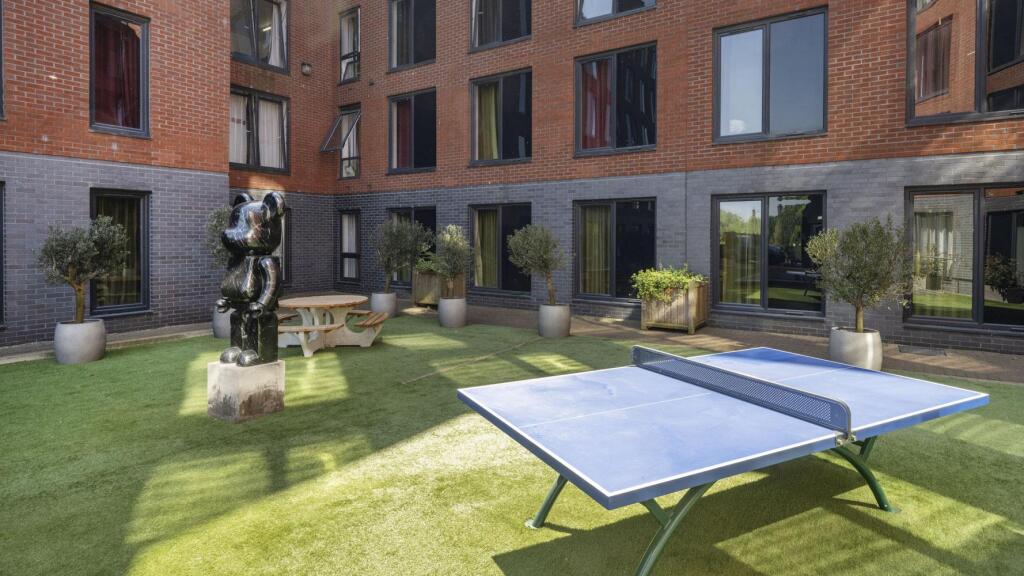 1 bedroom flat share for rent
