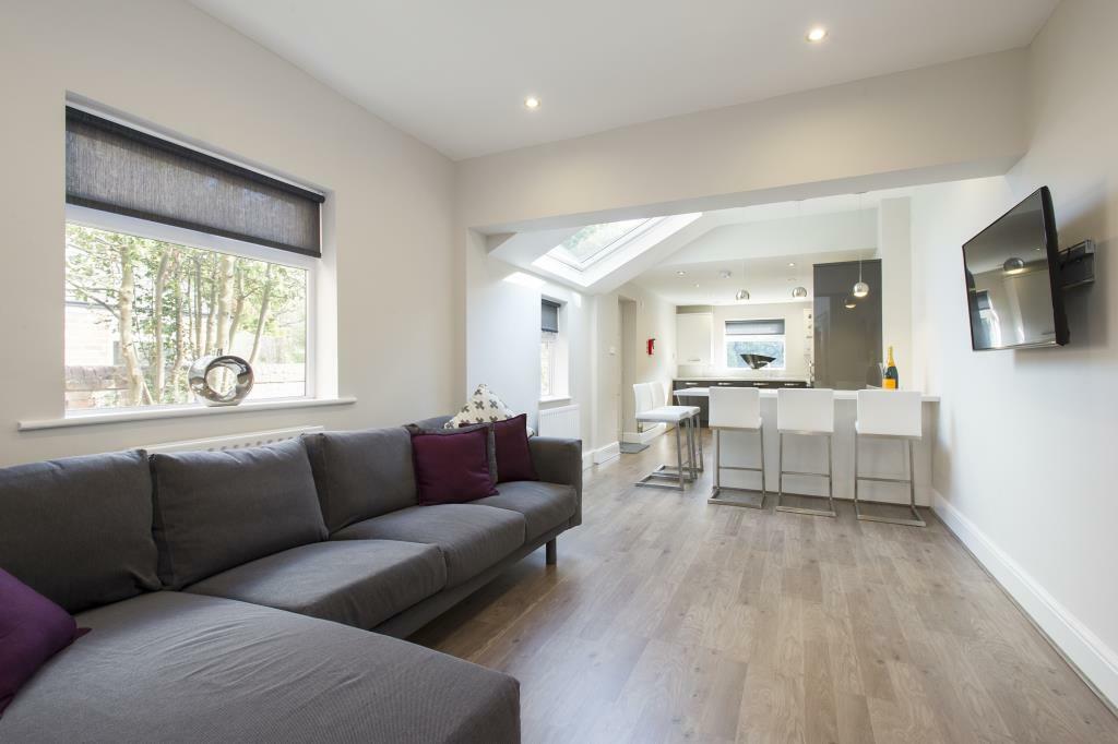 Main image of property: Room 4, North Road, West Bridgford, NG2