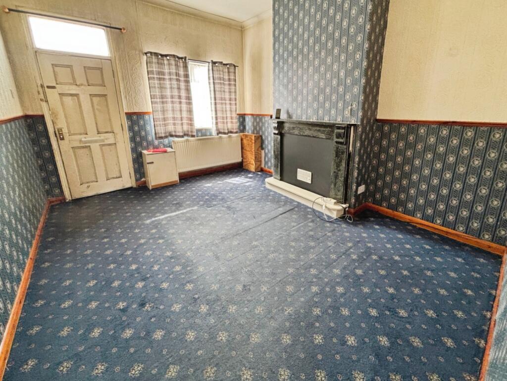 House in Doncaster - View 3