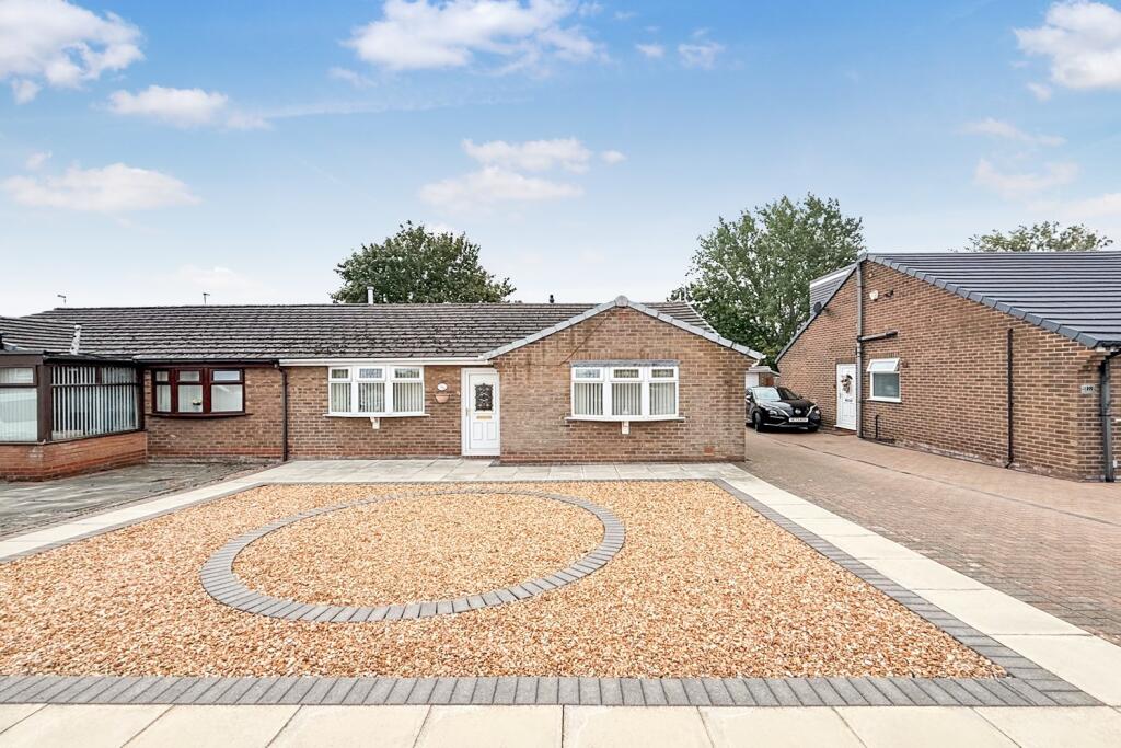 Main image of property: Oakdene Avenue, Woolston, WA1 4NU