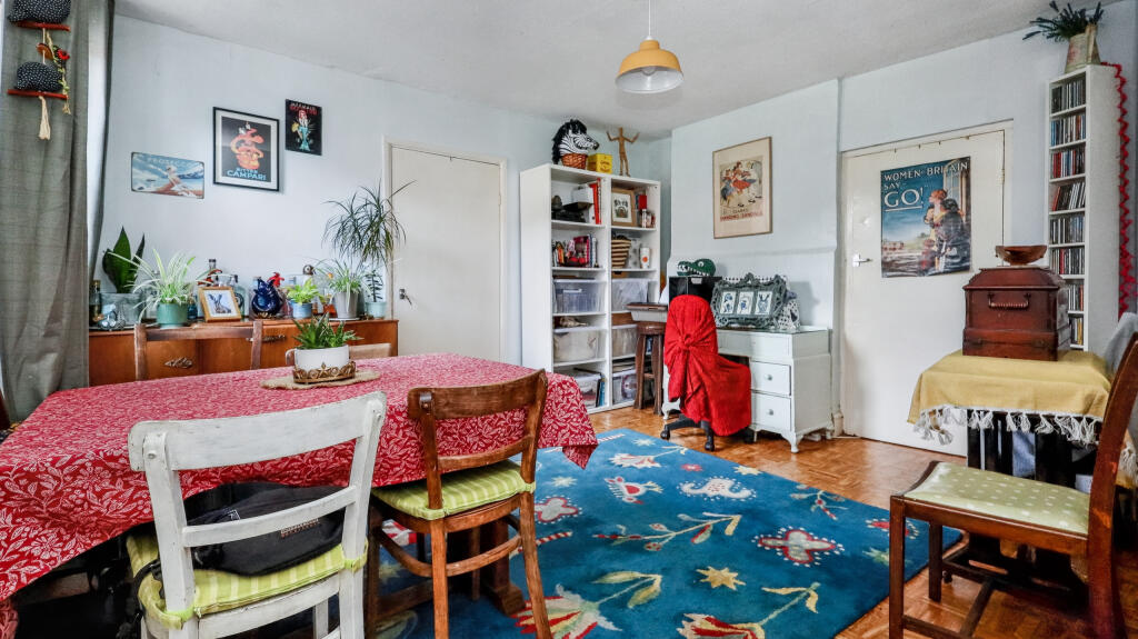 Additional image 7 of Benedict Street, Glastonbury, Somerset