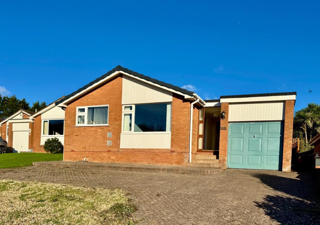 3-bed detached on Partridge Road, Exmouth, £340,000