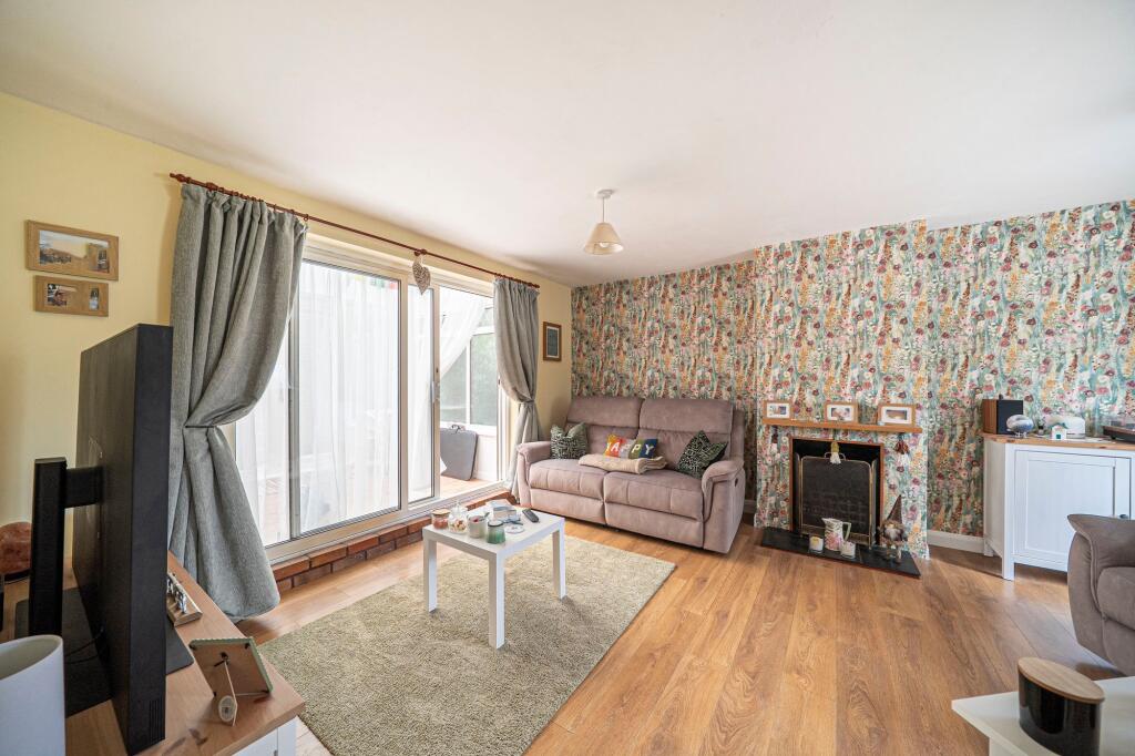 House in Salisbury - View 5