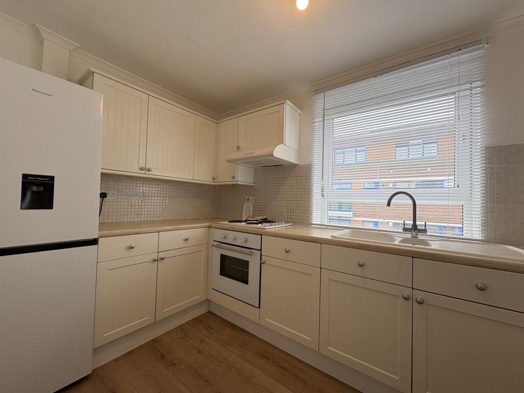 Recently Refurbished, New Orchard, Poole - View 2