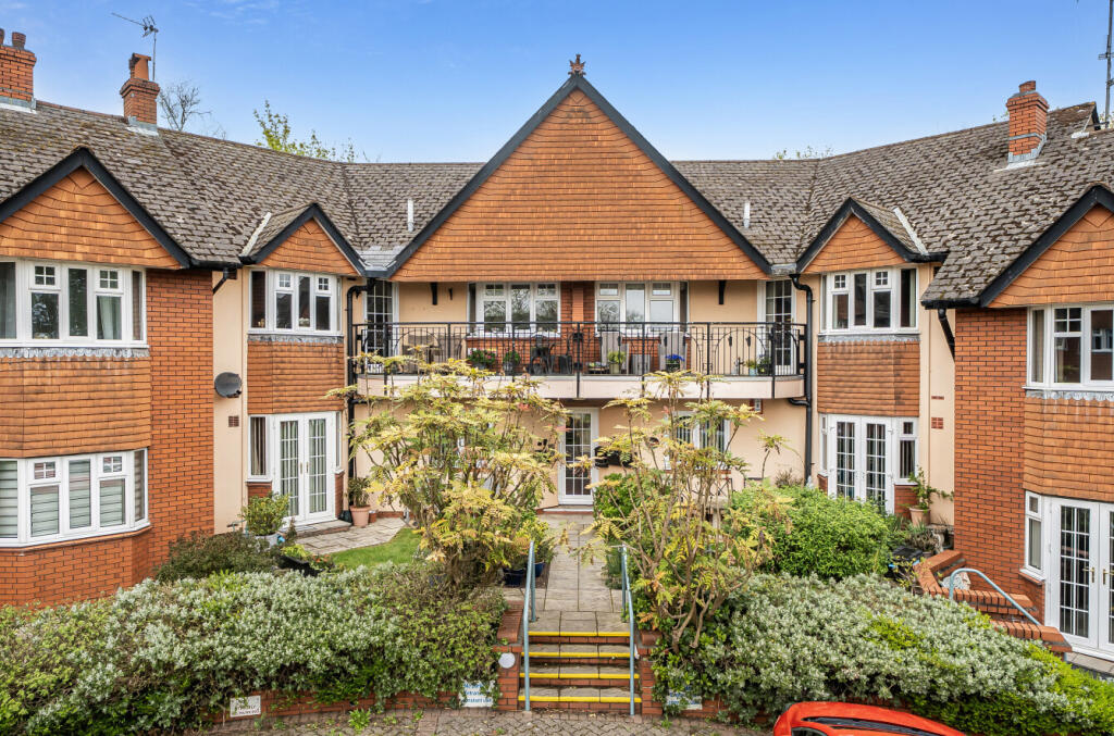 Main image of property: Waterloo Road, Penylan, Cardiff