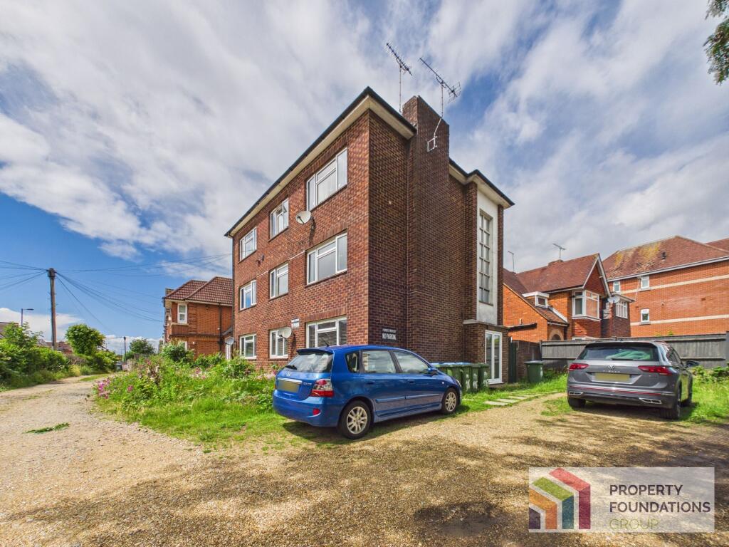 Main image of property: Hill Lane, Southampton, SO15