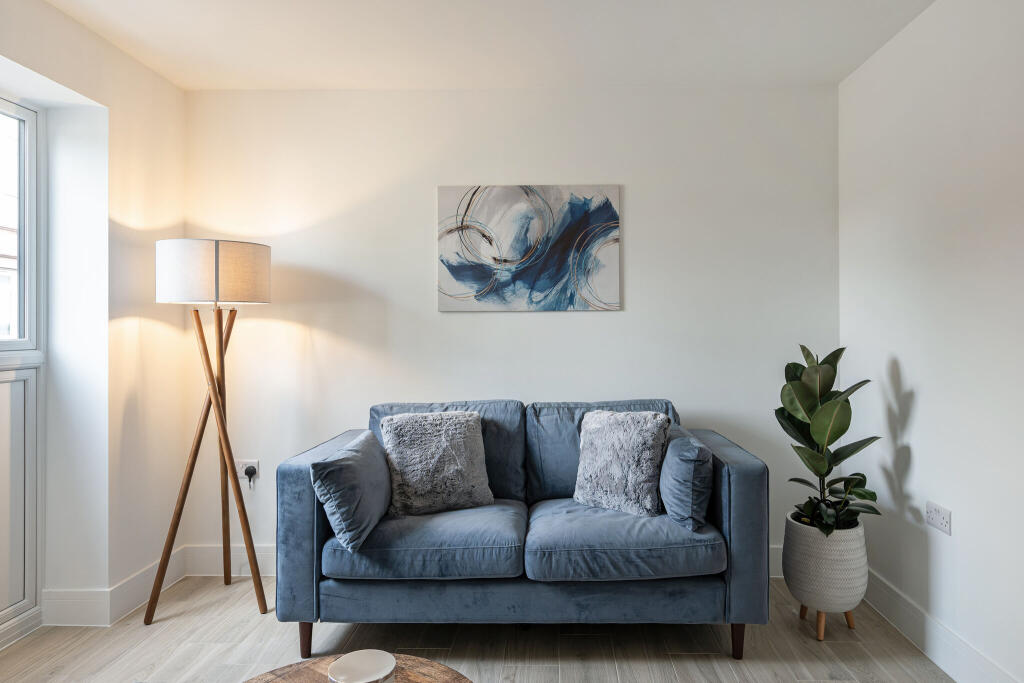 House in Waverley, Godalming - View 5