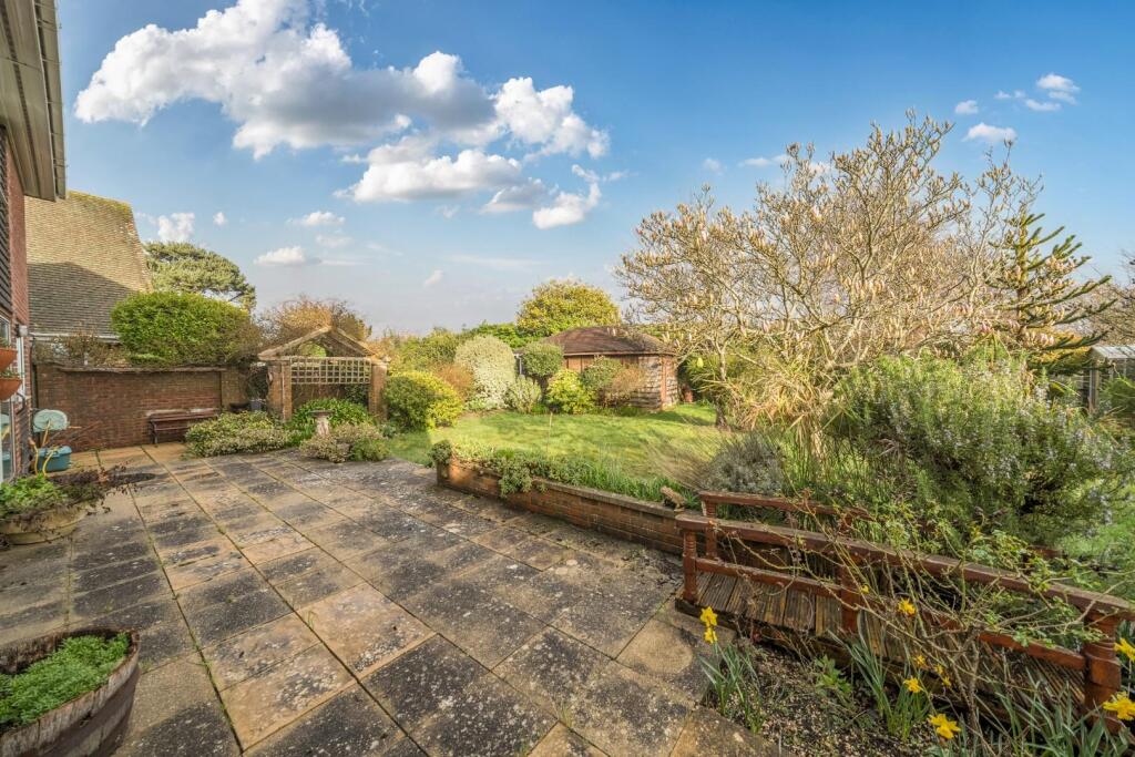Main image of property: St. Aubins Park, Hayling Island