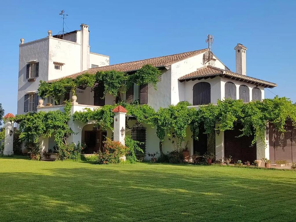Main image of property: Valencia, Valencia, Cullera