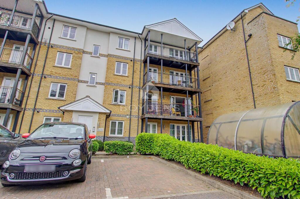 Main image of property: Imperial Court, Clarendon Way, Colchester
