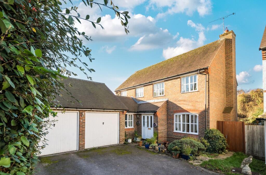 Main image of property: Saunders Meadow, Collingbourne Ducis, Marlborough, SN8 3FA