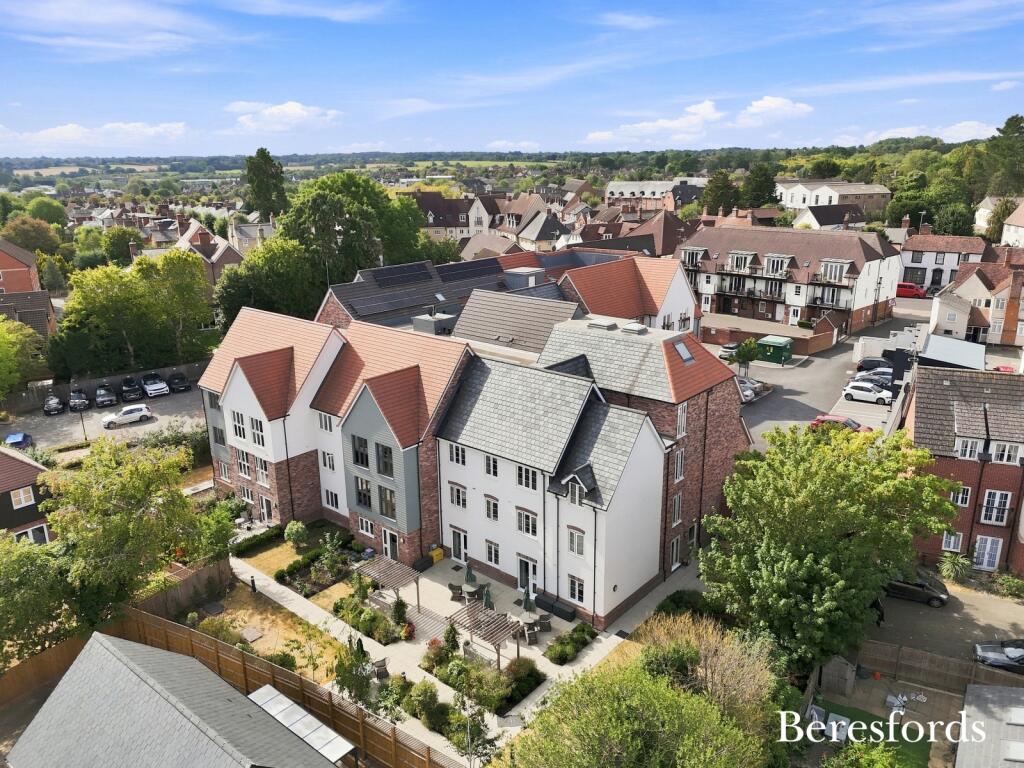 Main image of property: High Street, Dunmow, CM6