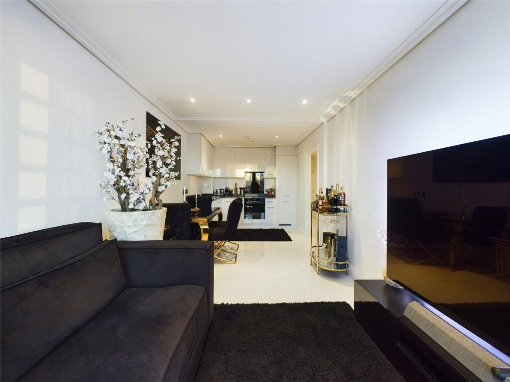 Main image of property: Cranston Court, 56 Bloemfontein Road, W12