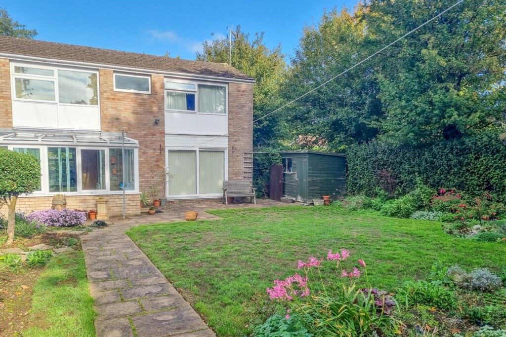 4-bed semi-detached on Church Road, Thornbury, BS35, £400,000