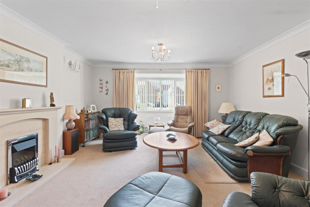 House in Eastbourne, East Sussex - More