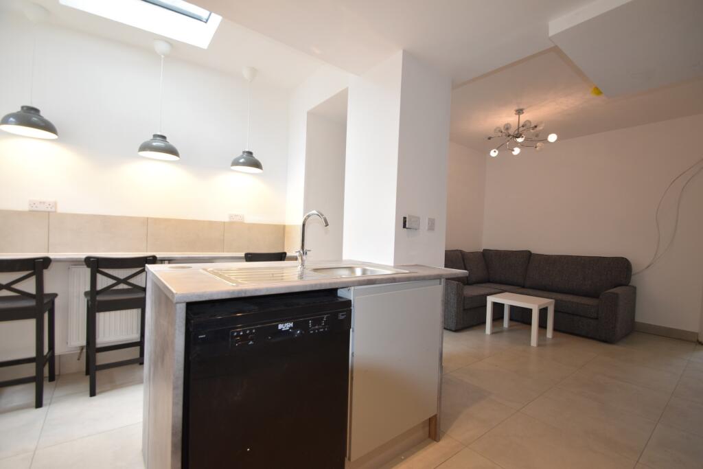 House in Cardiff - View 3
