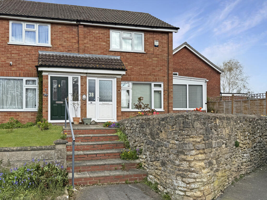 Main image of property: Marlborough Close, Oxford, OX4