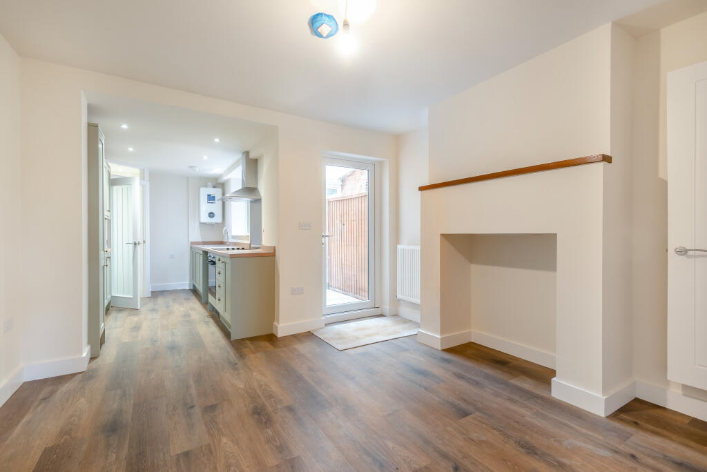 House in Leicester - View 5