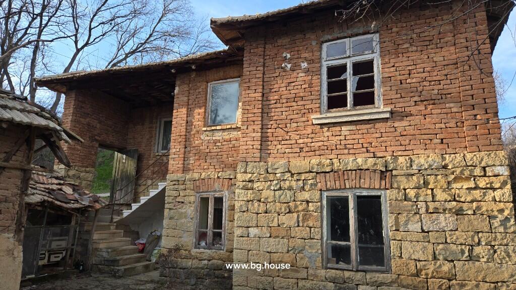 Main image of property: Opaka, Targovishte