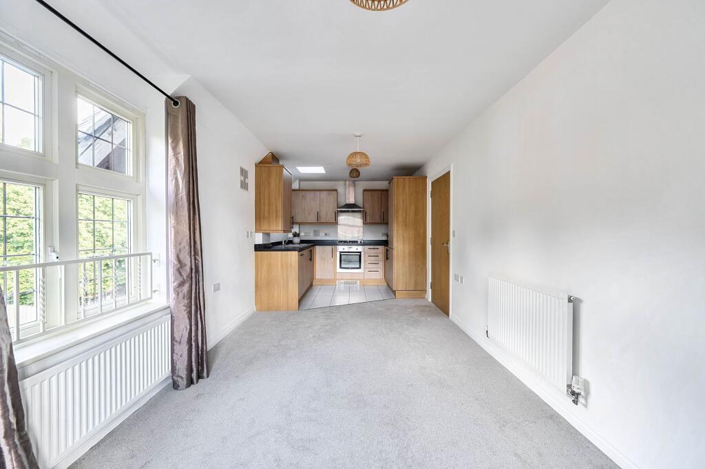 Apartment in Southampton - More