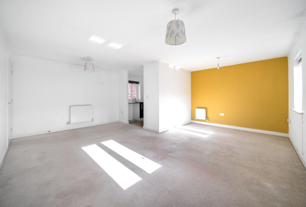Jack Russell Close, Stroud, Gloucestershire, GL5 photo 3