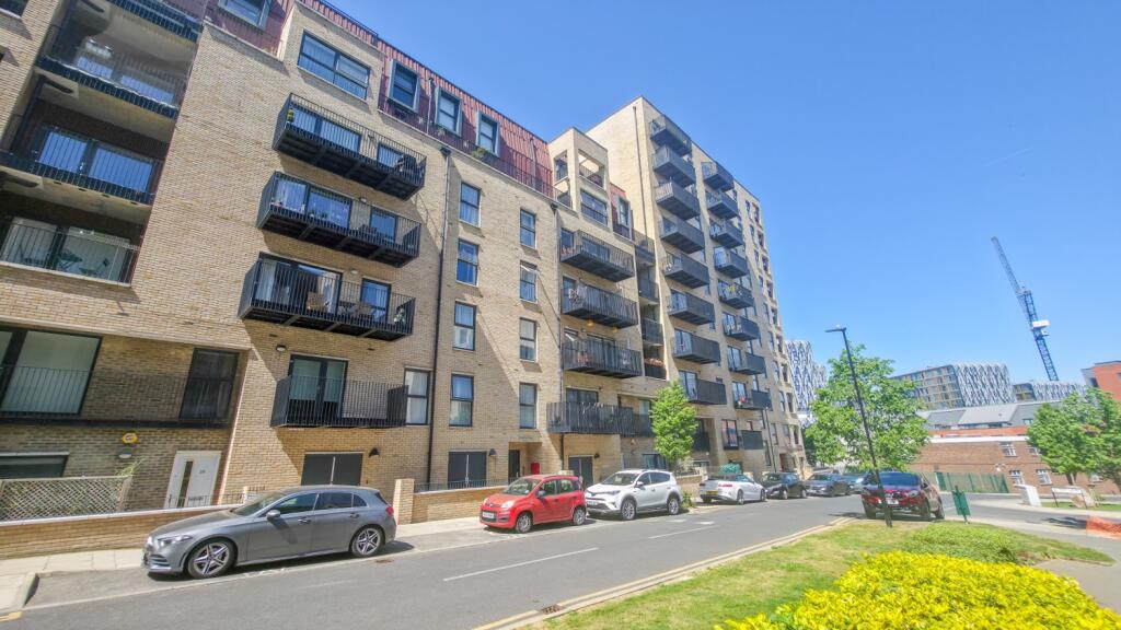 Main image of property: Knowles Court, 18 Brumwell Avenue, Woolwich, London, SE18