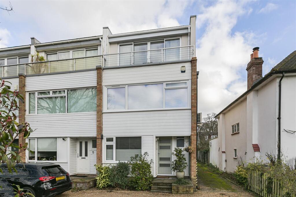 Main image of property: Park Road, Kingston Upon Thames