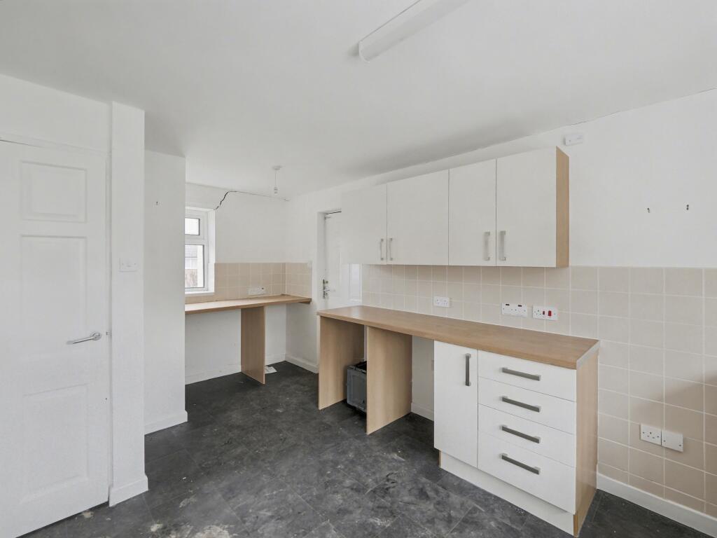 House in Sheffield - View 5