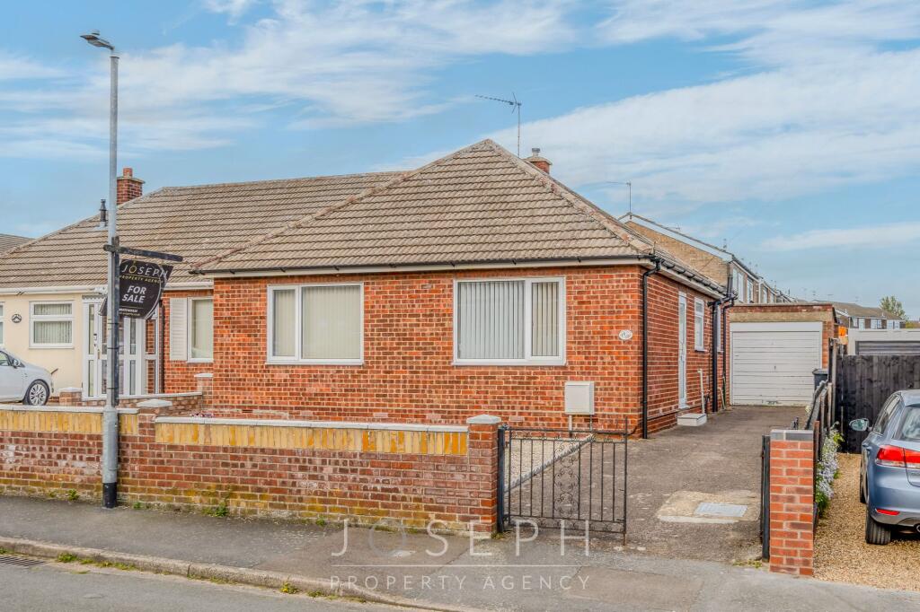 Main image of property: Heathercroft Road, Ipswich, IP1